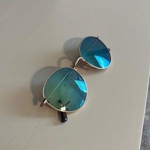 Madewell round sunglasses